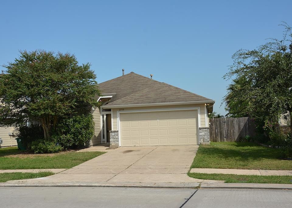 1st image of 2738 Meiko Dr