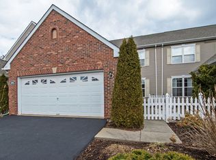 1045 Kingsdown Ct, Ambler, PA 19002