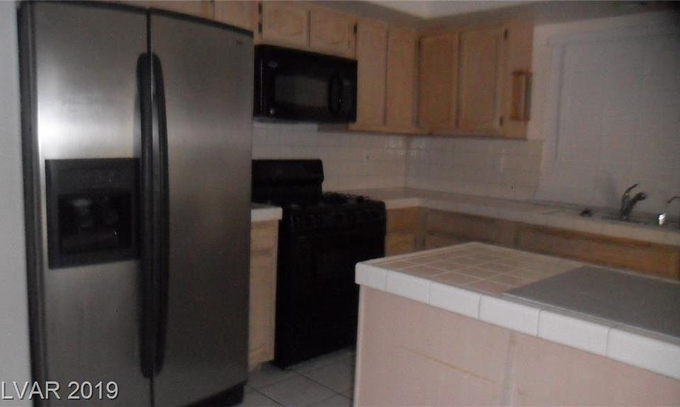 2nd image of 9163 Highland Springs Cir
