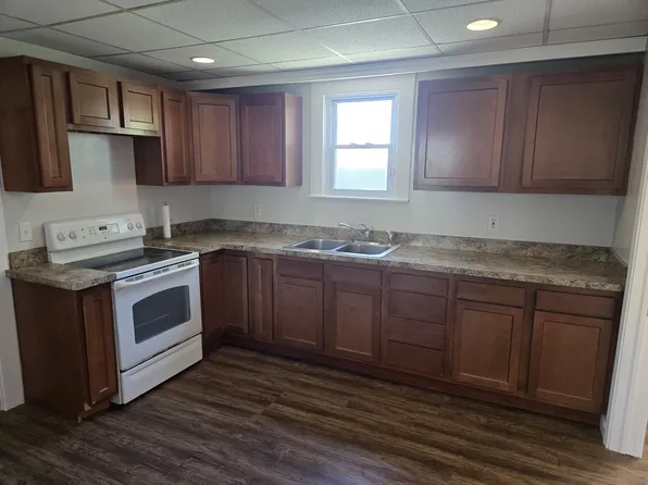 1526 Gordon St, Port Huron, MI 48060