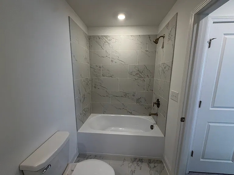 105 Prospect Ave — Photo 20