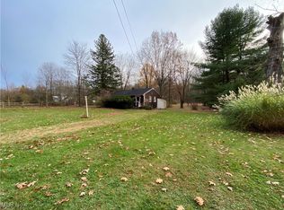 8964 Martin Rd, Willoughby, OH 44094
