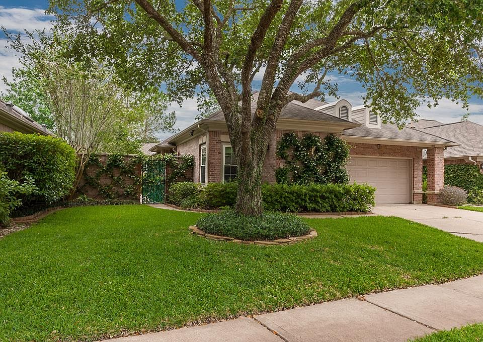 1st image of 2815 Silver Bough Cir