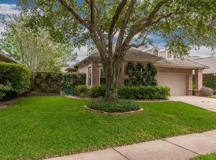 2815 Silver Bough Cir, Houston, TX 77059