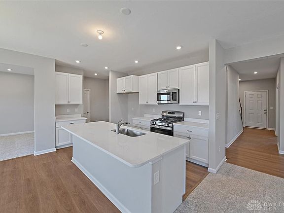 2nd image of 4324 Forestedge St