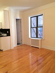 Rented by Uptown Flats LLC