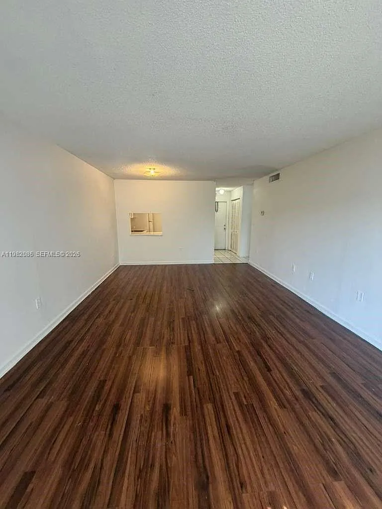 Photo 2 of 9 - 505 NW 177th St #210 - Miami Gardens, FL Building Photo - 505 NW 177th St #210