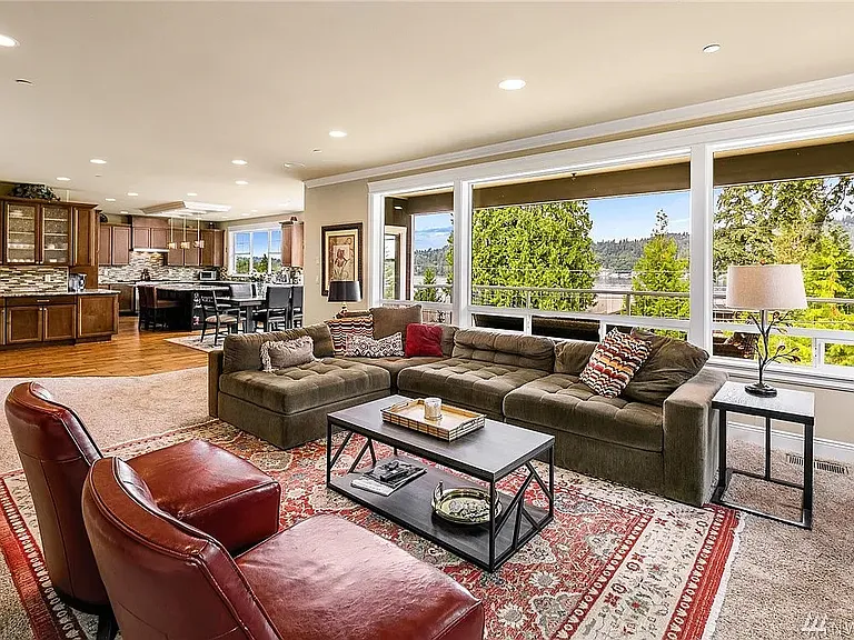 2829 W Lake Sammamish Pkwy NE — Photo 15