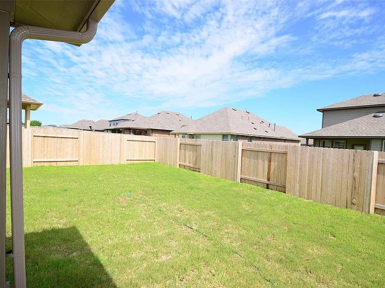 3477 Pauling Loop — Photo 14