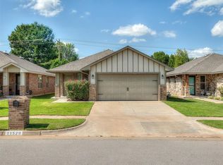 11529 SW 8th Cir, Yukon, OK 73099