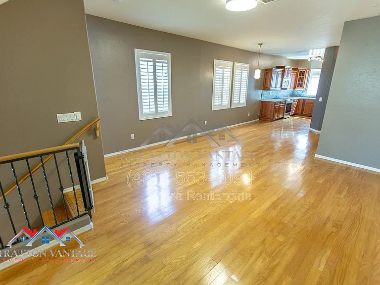 935 W Wendy Way — Photo 17
