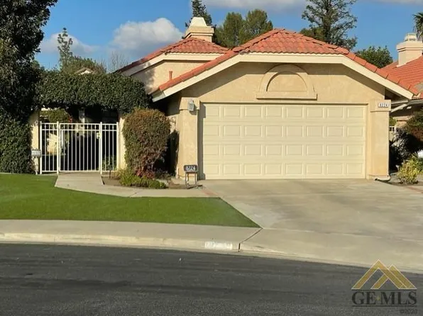 8224 Norfolk Ct, Bakersfield, CA 93311