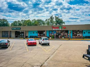 501 N Hervey St, Hope, AR 71801