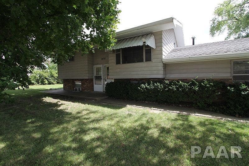 1st image of 3828 N Sterling Ave