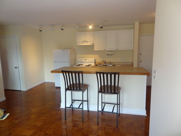 1800 Jefferson Park Ave APT 137