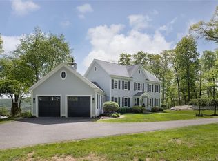 6 Benedict Ln, New Milford, CT 06776