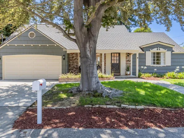 1570 Ben Roe Dr, Los Altos, CA 94024