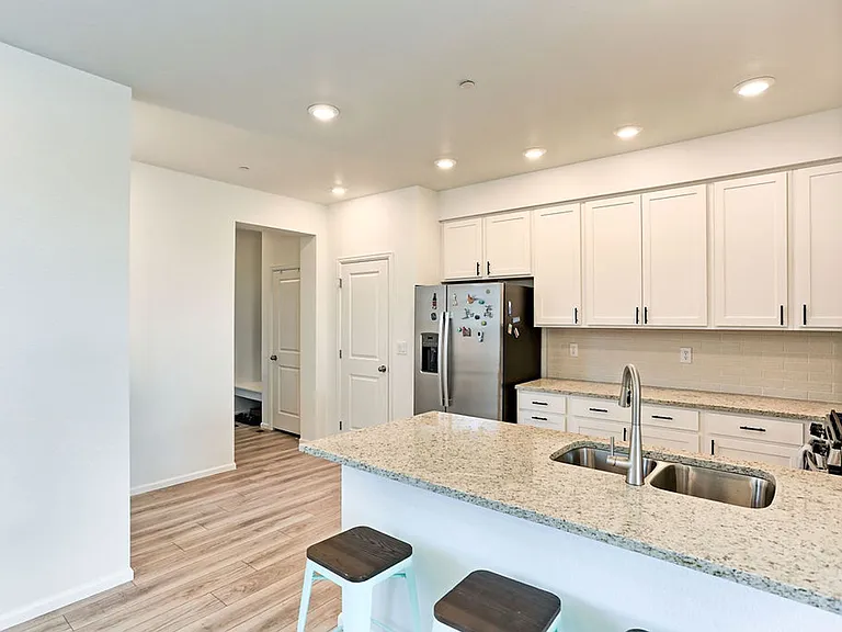 450 Tigercat Way — Photo 8