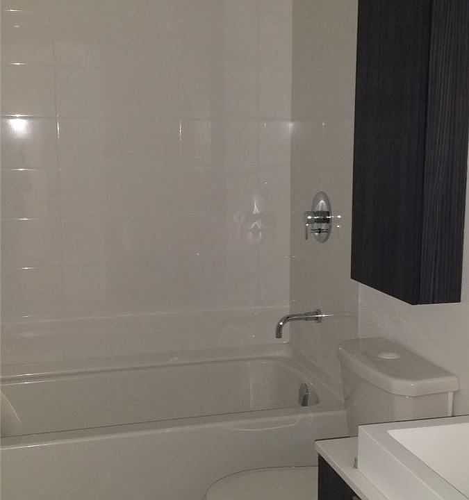 2nd image of 68 Shuter St #2706