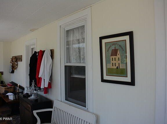3rd image of 127 Valley View Rd