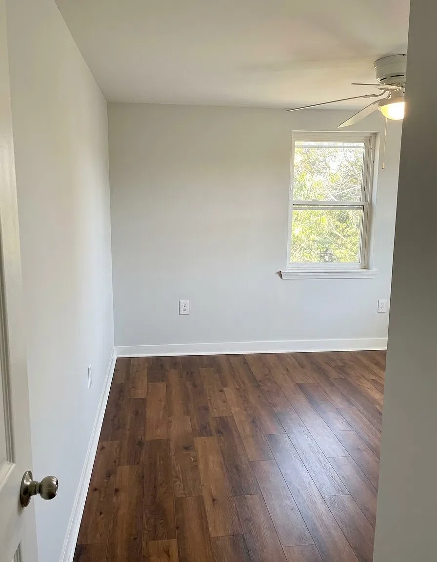 21685 Great Mills Ln - B — Photo 3