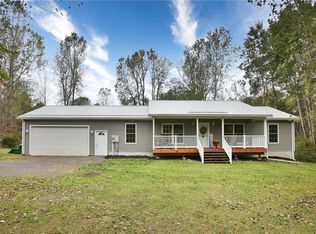 16257 Glidden Rd, Holley, NY 14470