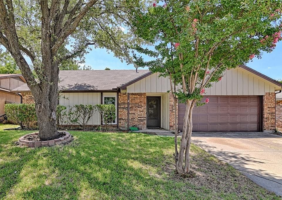 1st image of 2418 Heathercrest Dr
