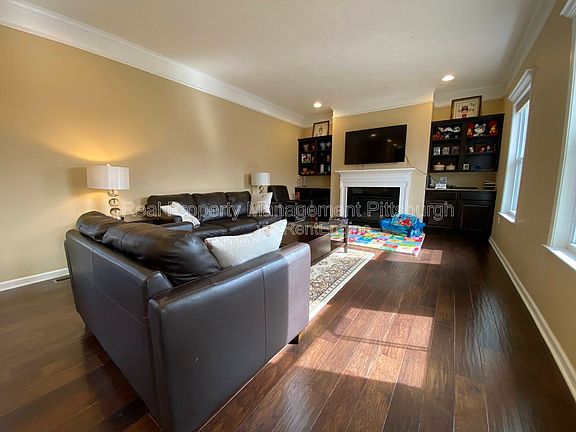 2nd image of 449 Beech Dr