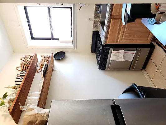 Rented by Signature Property Realty | media 16