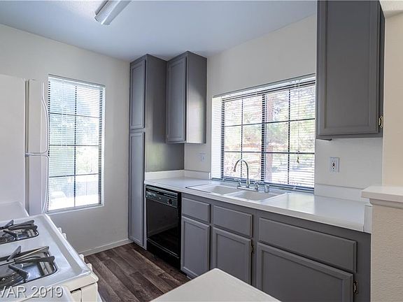 2nd image of 4877 S Torrey Pines Dr Unit 201