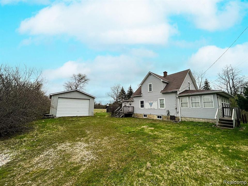 4276 W Carpenter Rd, Flint, MI 48504 Zillow