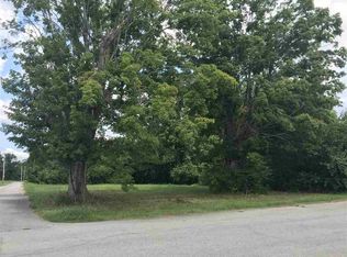 301 E Huntingdon St, Trenton, TN 38382