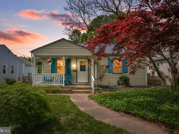 104 E Meyran Ave, Somers Point, NJ 08244