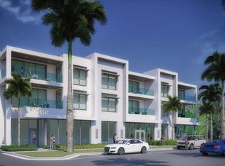 275 8th St S #202, Naples, FL 34102