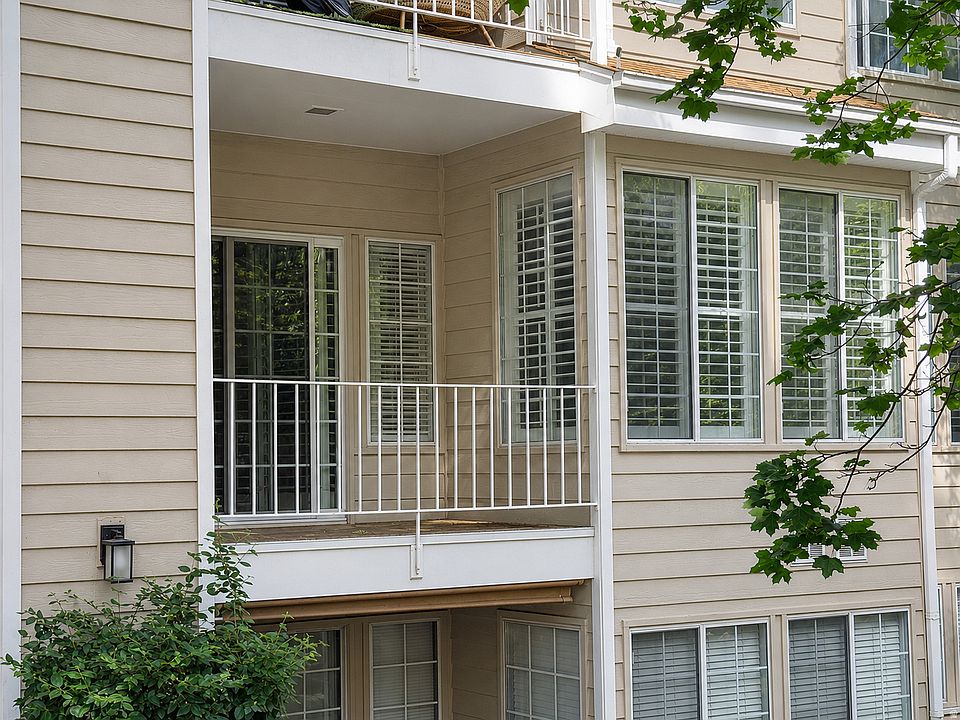 1st image of 650 S Main St APT 6206