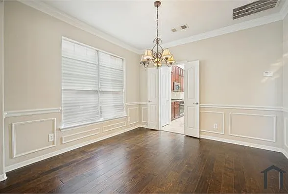 1650 Meadows Ave — Photo 12