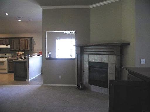 4th image of 1724 Del Simmons Dr