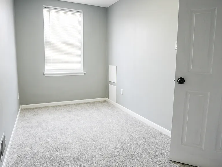 2436 Lauretta Ave — Photo 18