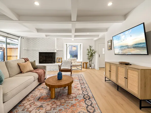 619 1/2 W Kelso St, Inglewood, CA 90301