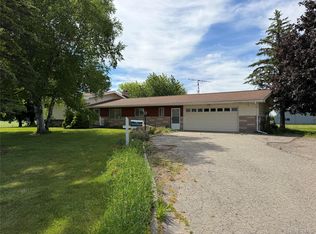 8886 Burnside Rd, Brown City, MI 48416