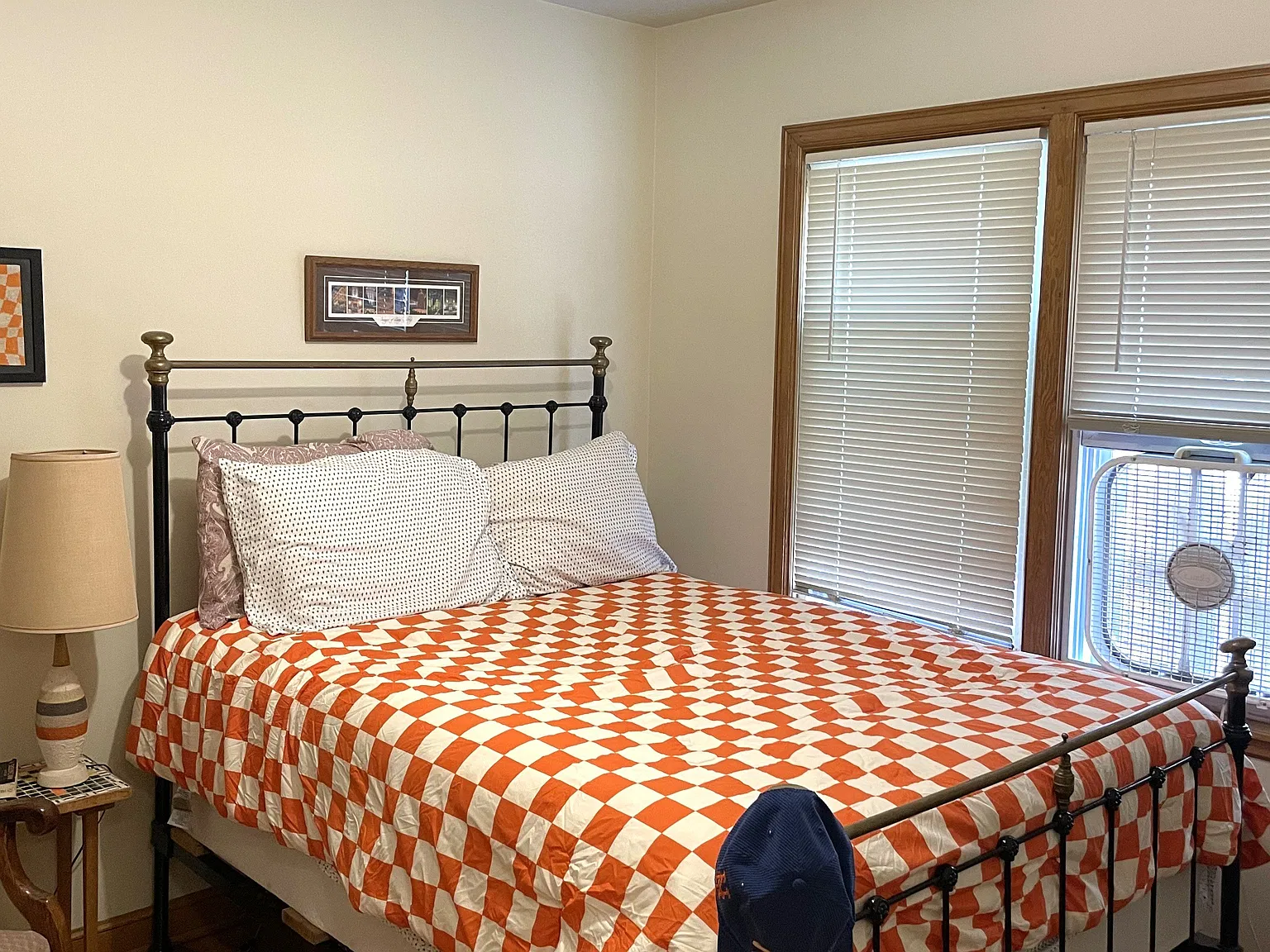1120 Grand Apartments — Photo 2