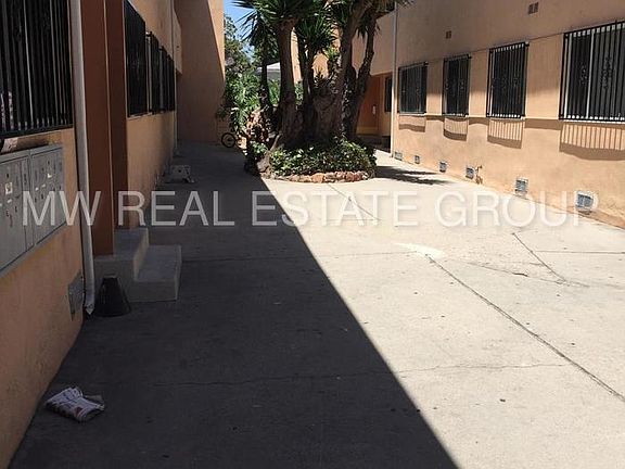 2nd image of 4723 August St APT 8