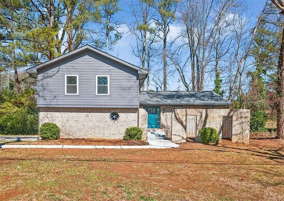 1st image of 3940 Pinehurst Valley Dr