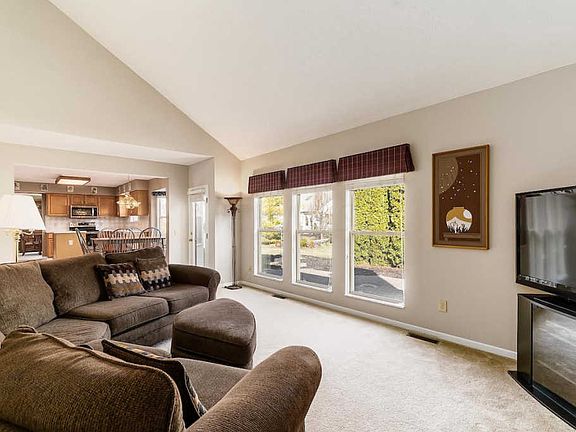 4th image of 6626 Castleforbes Ct