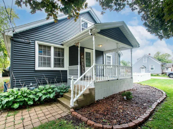 3824 Lauder Ave, Bartonville, IL 61607