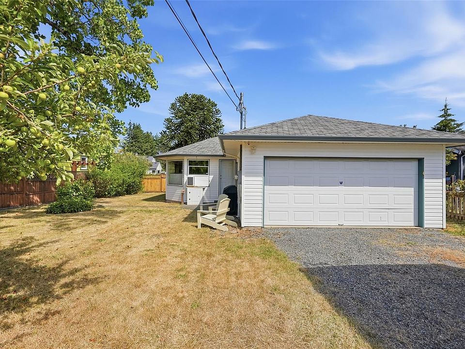 1st image of 403 Watfield Ave