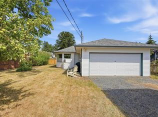 403 Watfield Ave, Nanaimo, BC V9R 3P6