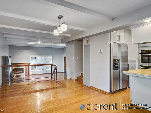 5th image of 1824 Pandora Ave