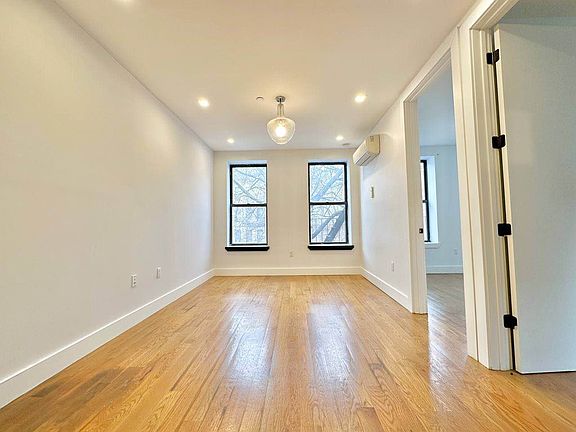 3rd image of 1689 Sterling Pl APT 3F