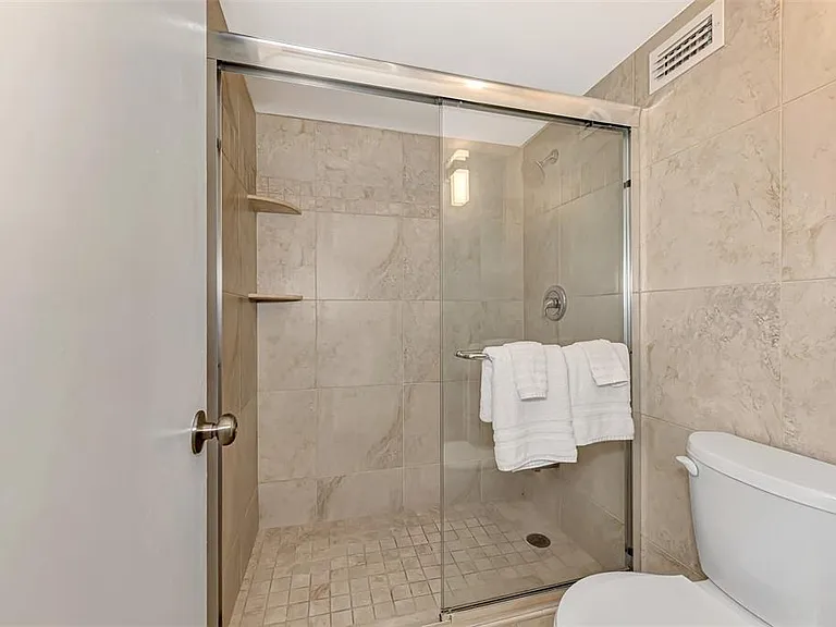 5855 Midnight Pass Rd #426 — Photo 38